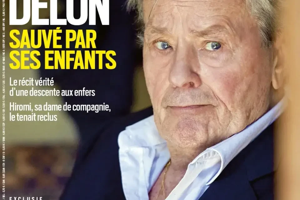 Paris Match - Click to enlarge picture.
