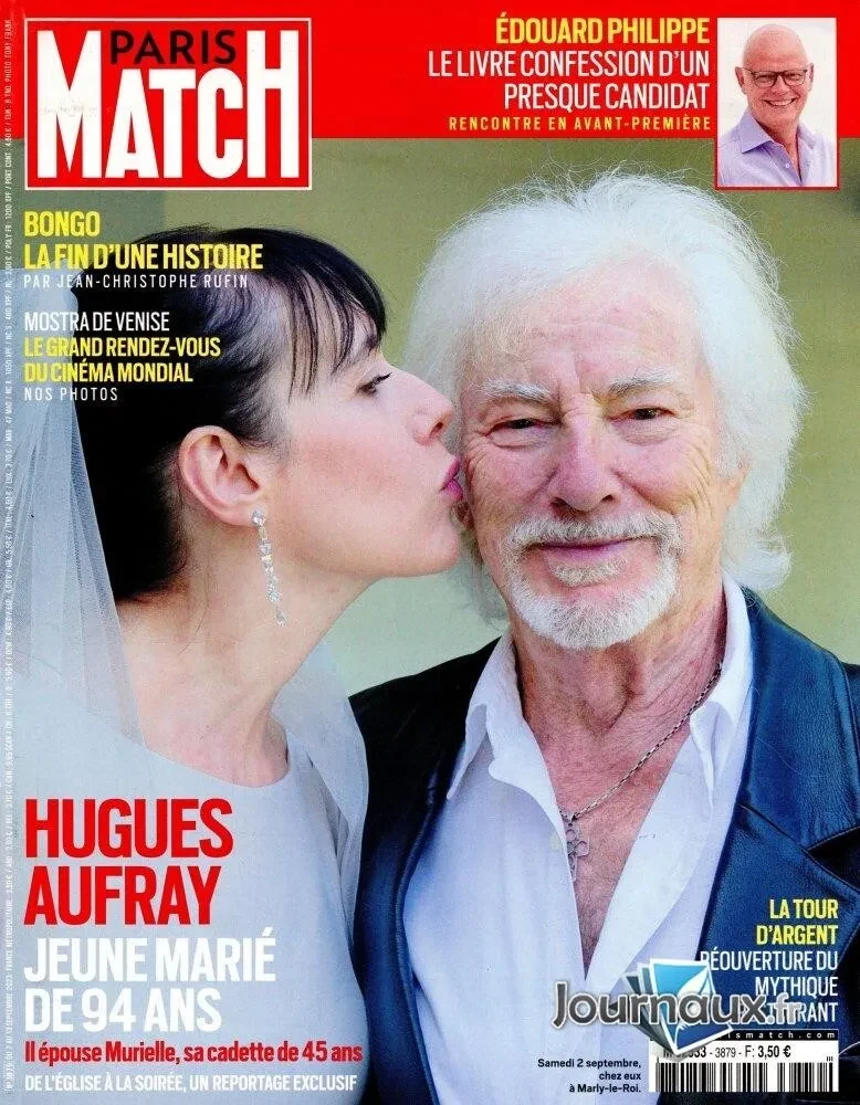 Paris Match - Click to enlarge picture.