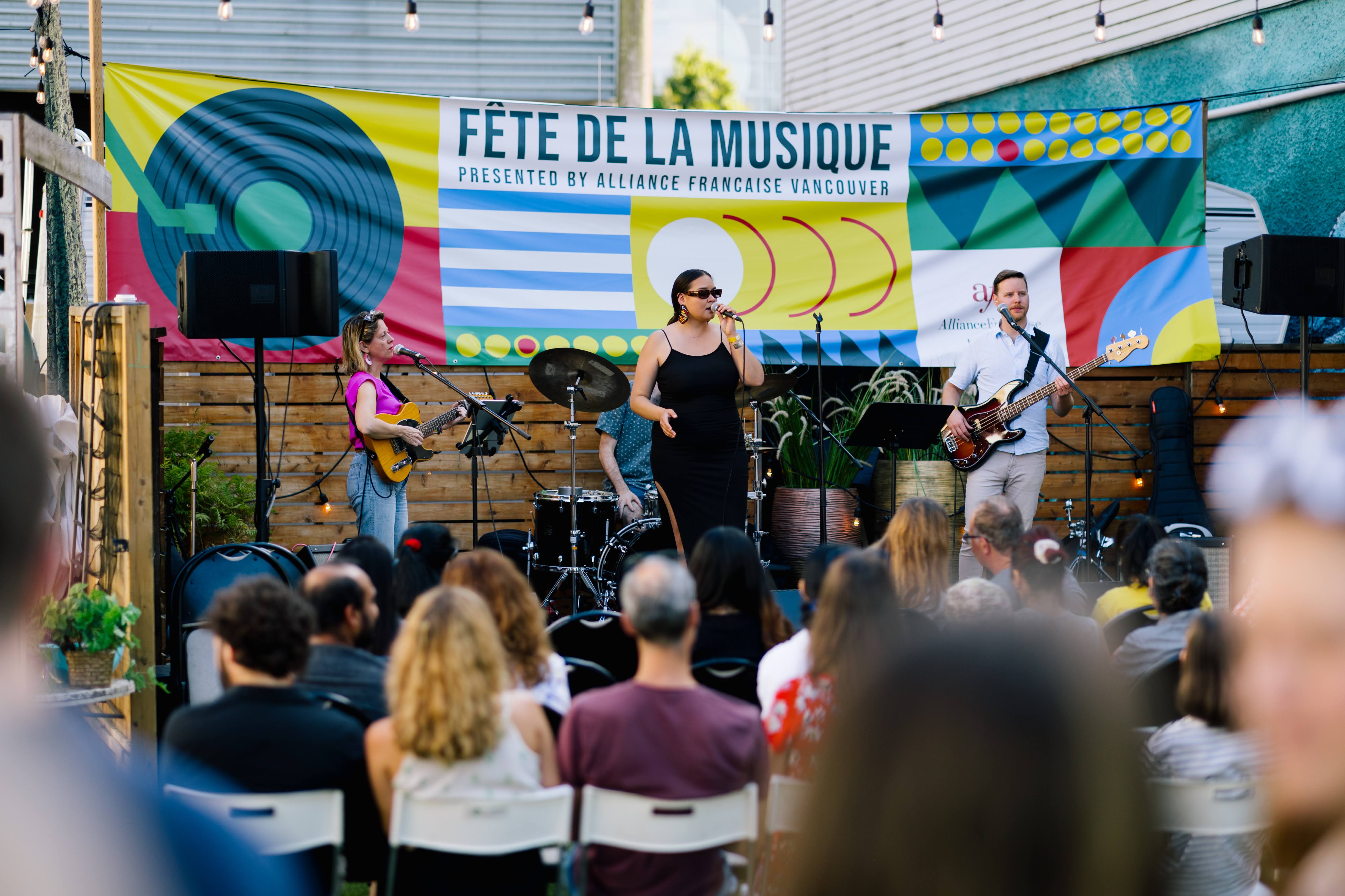 Hayley Wallis and The Bright Futures - BC