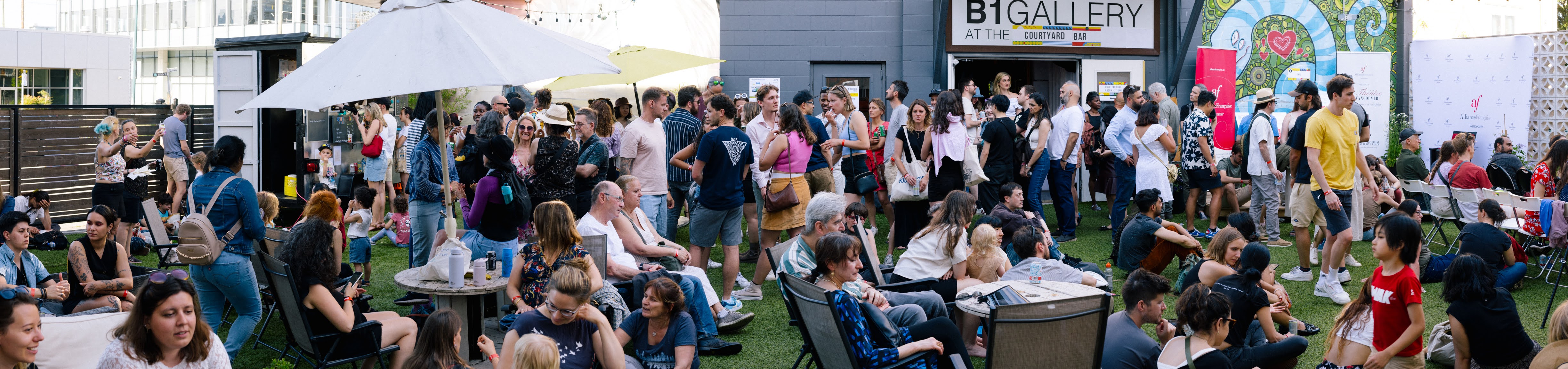 The Beaumont Studios - Courtyard Stage